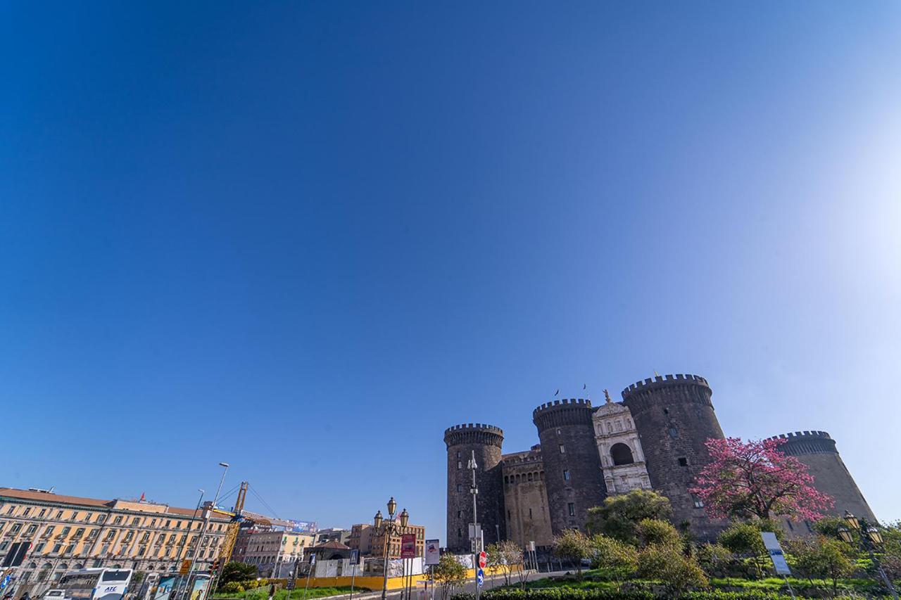Готель Royal House Napoli Centro, By Clapa Group Екстер'єр фото