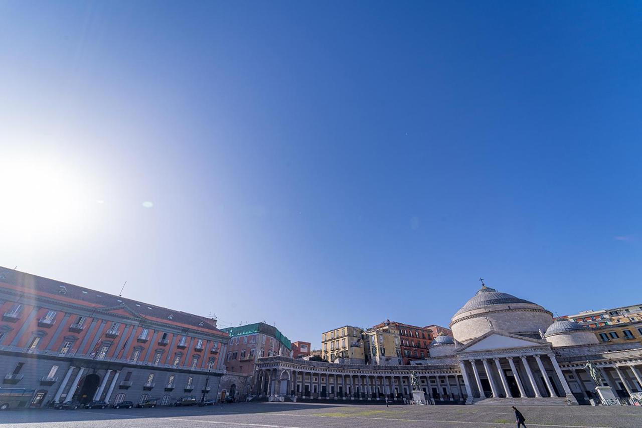 Готель Royal House Napoli Centro, By Clapa Group Екстер'єр фото