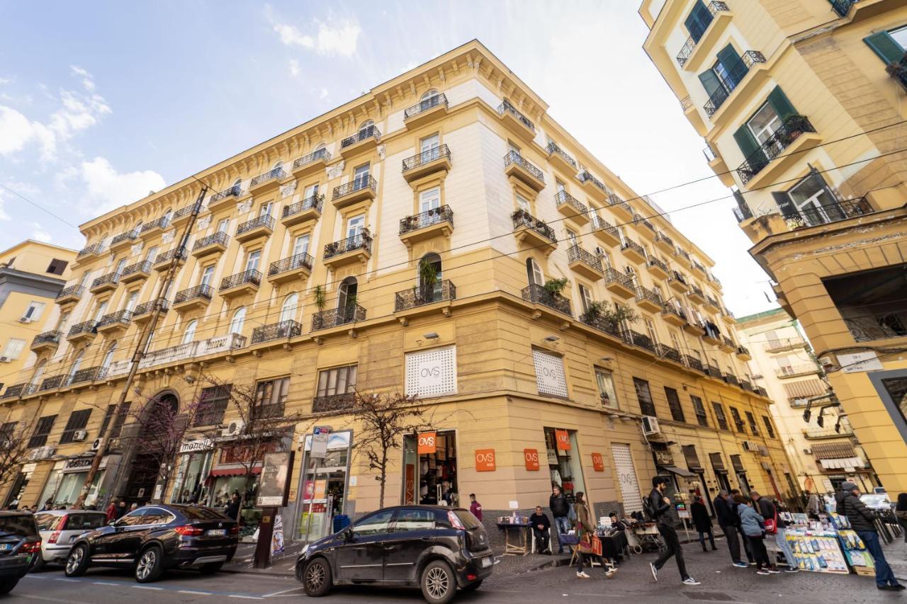 Готель Royal House Napoli Centro, By Clapa Group Екстер'єр фото